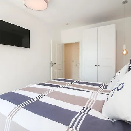 Viel Apartment