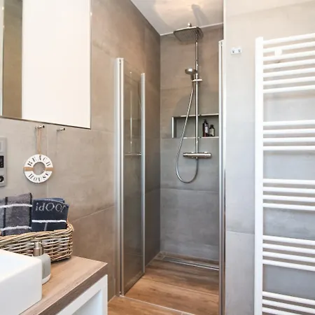 Viel Apartment *